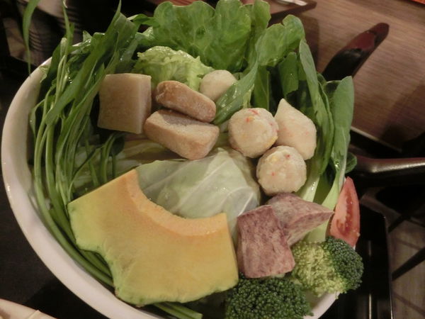 【台北 行天宮站美食】 八腳老大粥火鍋 N訪 @貝大小姐的多元心宇宙