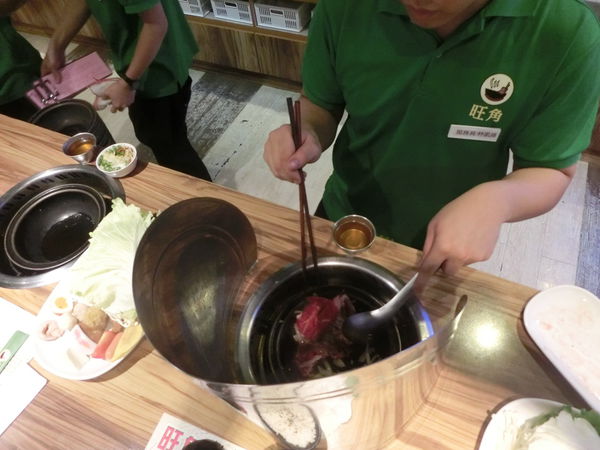 【台北 西門站美食】旺角迷你石頭火鍋 西門店 @貝大小姐的多元心宇宙