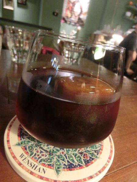 【台北 永春站美食】聞山咖啡 永春有貓店   @貝大小姐的多元心宇宙