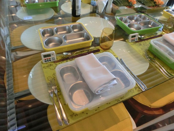 【台北 市府站美食】W Hotel The Kitchen Table 西餐廳 @貝大小姐的多元心宇宙