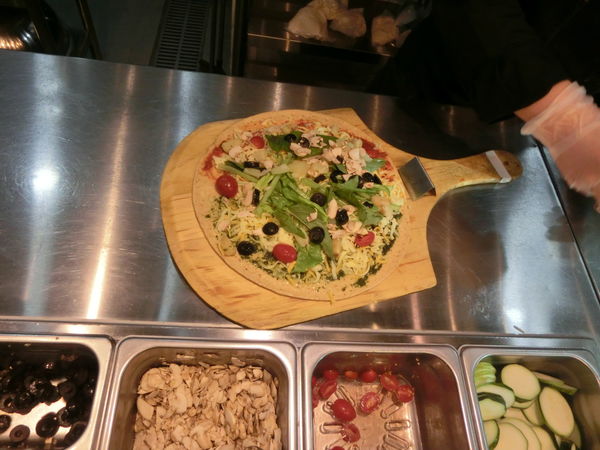 【台北 國父紀念館站美食】Plus Pizza @貝大小姐的多元心宇宙