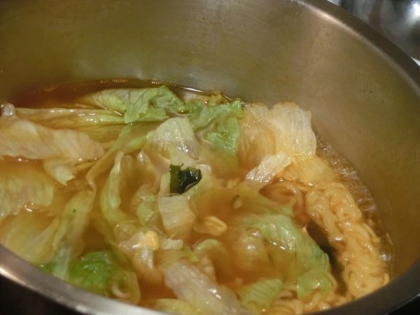 【網購美食】龍蝦風味馬鈴薯泡麵 @貝大小姐的多元心宇宙