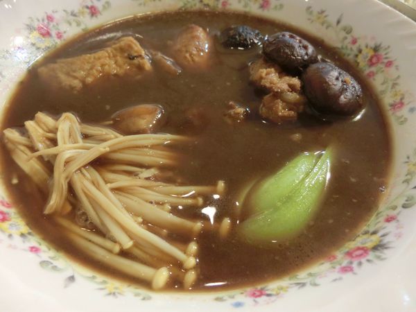 【新北 三重站美食】馬來瘋異國料理-已歇業 @貝大小姐的多元心宇宙