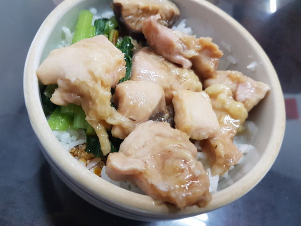 【新北 新埔站美食】皇家香港茶餐廳 @貝大小姐的多元心宇宙