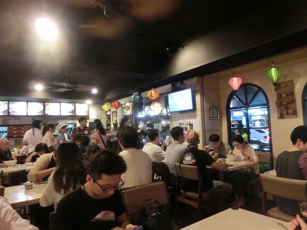 【台北 市府站美食】武鼎越豐越南麵食館 @貝大小姐的多元心宇宙