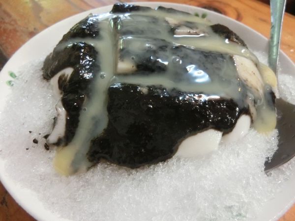 【台南 中西區甜點】懷舊小棧 五妃廟口豆腐冰 @貝大小姐的多元心宇宙
