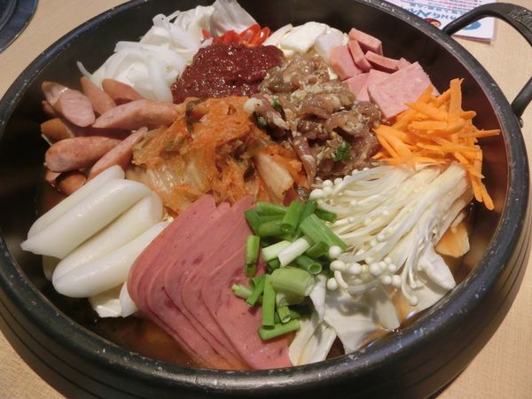 【台中 逢甲商圈美食】GangNam 首爾韓鍋 @貝大小姐的多元心宇宙