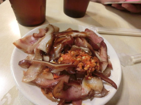 【台北 忠孝新生站美食】銀記手擀刀切牛肉麵 @貝大小姐的多元心宇宙