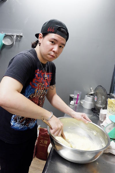 【新北 新埔站美食】重金屬布朗尼工廠 M.F.B @貝大小姐的多元心宇宙