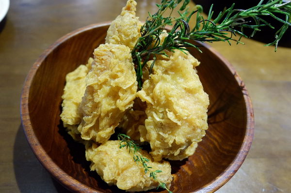 【台北 小巨蛋站美食】Munchies Café @貝大小姐的多元心宇宙
