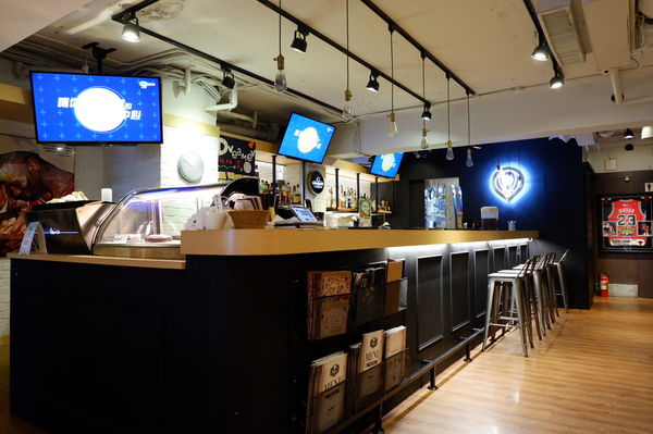 【台北 中山國中站美食】Dreamer38 夢想38號 CAFE &#038; BAR @貝大小姐的多元心宇宙