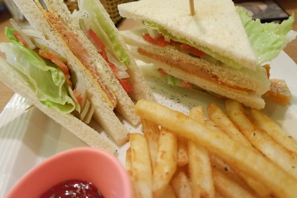 【台北 中山國中站美食】Dreamer38 夢想38號 CAFE &#038; BAR @貝大小姐的多元心宇宙