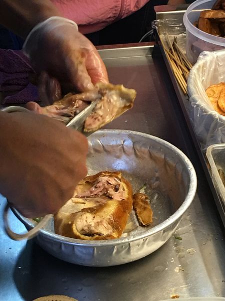 【新北 板橋裕民夜市美食】好雞匯鹹水雞 板橋四維路裕民街口 @貝大小姐的多元心宇宙