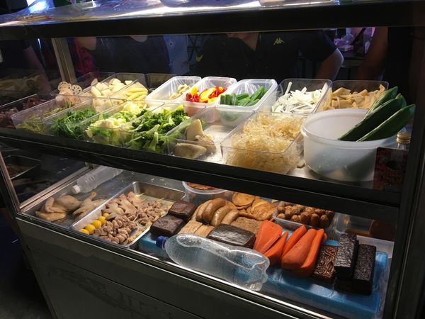 【新北 板橋裕民夜市美食】好雞匯鹹水雞 板橋四維路裕民街口 @貝大小姐的多元心宇宙