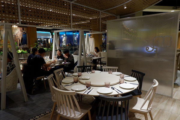 【台北 市府站美食】安東尼奧酒莊Verduzzo x 饗泰多 Siam More 泰式風格餐廳 微風松高店 @貝大小姐的多元心宇宙