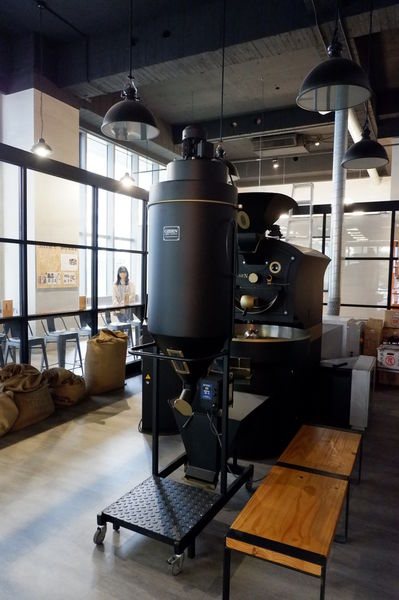 【台北 港墘站甜點】Holly Brown Coffee (結束營業） @貝大小姐的多元心宇宙