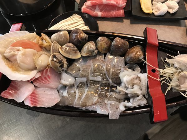 【台北 南港軟體園區站美食】上官木桶鍋 南港店 @貝大小姐的多元心宇宙