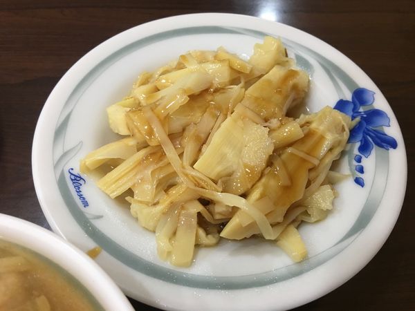 【台北 六張犂站美食】圓環肉羹滷肉飯 @貝大小姐的多元心宇宙