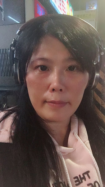 【3C好物推薦】Carol BTH-830豪華版耳機 @貝大小姐的多元心宇宙