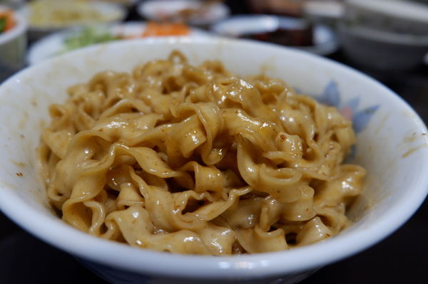 【網購美食】愛D菇陽光乾拌麵 @貝大小姐的多元心宇宙