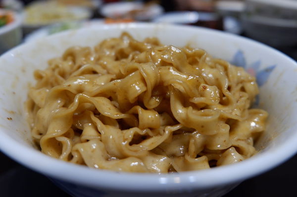 【網購美食】愛D菇陽光乾拌麵 @貝大小姐的多元心宇宙