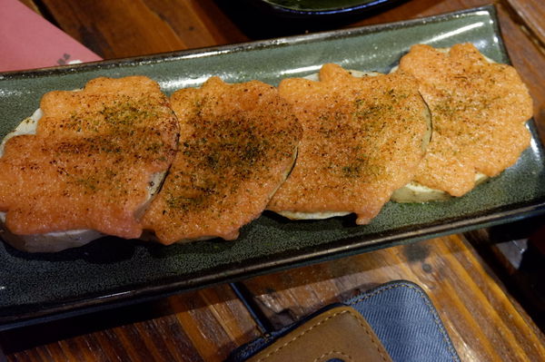 【新竹 東區美食】初恋燒日料餐酒館 Izakaya Bar @貝大小姐的多元心宇宙