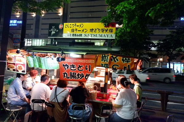 【日本 福岡市天神】屋台 日式路邊攤 @貝大小姐的多元心宇宙