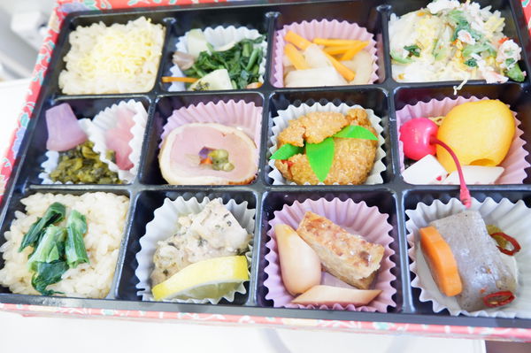 【日本 北九州】JR火車 &#038; 博多駅お弁当 @貝大小姐的多元心宇宙