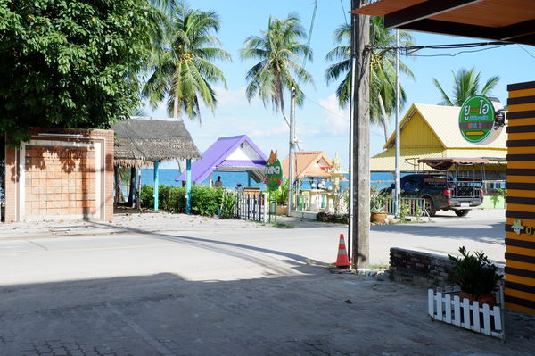 【泰國 春蓬府住宿】Talaysai hotel โรงแรม ทะเลใส แอท หาดทุ่งวัวแล่น @貝大小姐的多元心宇宙