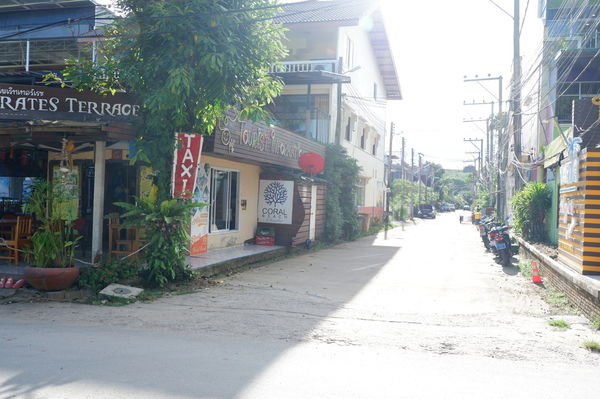 【泰國 春蓬府住宿】Talaysai hotel โรงแรม ทะเลใส แอท หาดทุ่งวัวแล่น @貝大小姐的多元心宇宙