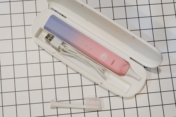 【好物推薦】艾黎亞 ANRIEA 電動牙刷 美齒 粉心機 @貝大小姐的多元心宇宙