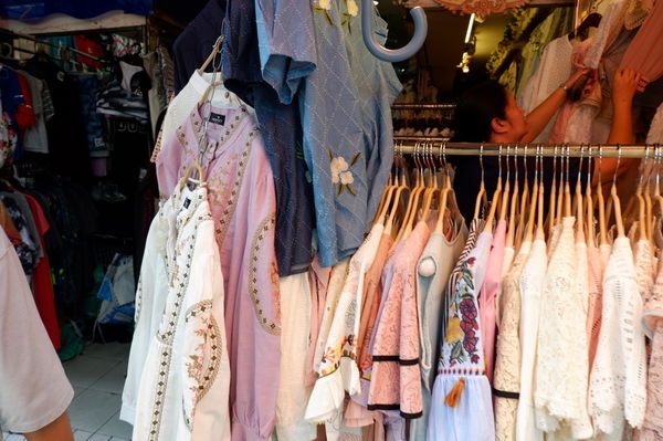 【泰國 曼谷】泰國傳統市場Shopping去 @貝大小姐的多元心宇宙