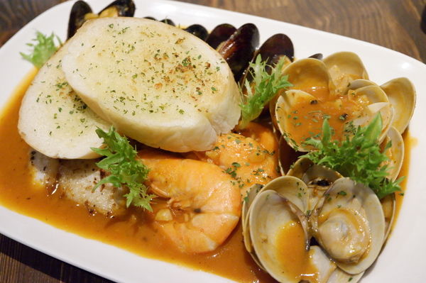 【台北 忠孝復興站】Waiting Bistro @貝大小姐的多元心宇宙