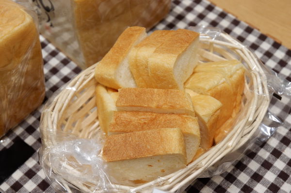 【日本 熊本】 生食推奨食パン：和み食パン「そのまま」が一番！！ @貝大小姐的多元心宇宙