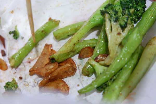 【台中 西區美食】熊掌香雞排 @貝大小姐的多元心宇宙
