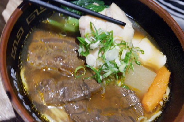 【台北 忠孝敦化站】麵屋牛一雞骨牛肉麵 @貝大小姐的多元心宇宙
