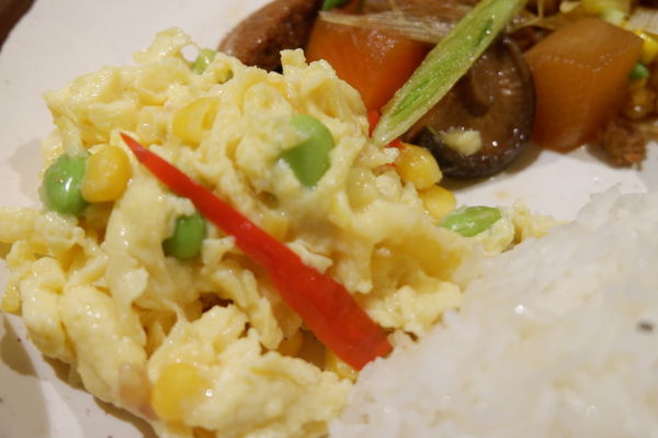 【台北 三重國小美食推薦】阿柑鹽焗甘榜雞 三重美食推薦 @貝大小姐的多元心宇宙