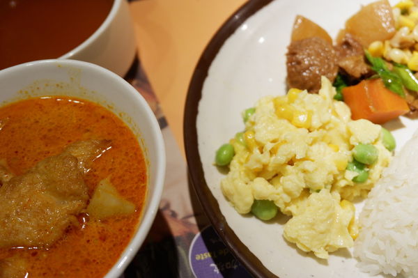 【台北 三重國小美食推薦】阿柑鹽焗甘榜雞 三重美食推薦 @貝大小姐的多元心宇宙