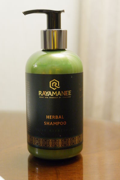 【好物推薦】泰國香氛 RAYAMANEE Shower Gel &#038; Herbal Shampoo @貝大小姐的多元心宇宙
