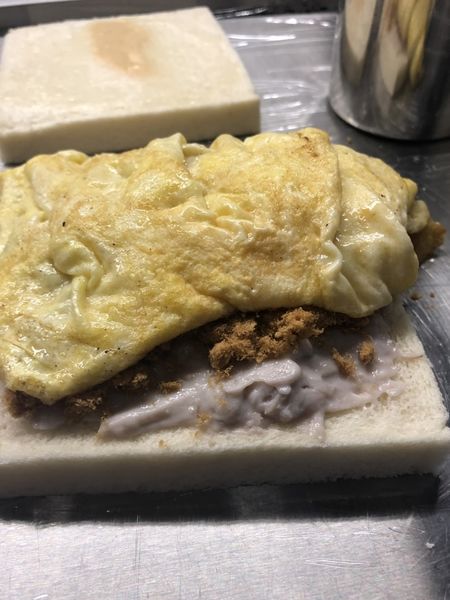 【台北 松江南京站】犀牛犀牛 吐司捲餅專売店 @貝大小姐的多元心宇宙