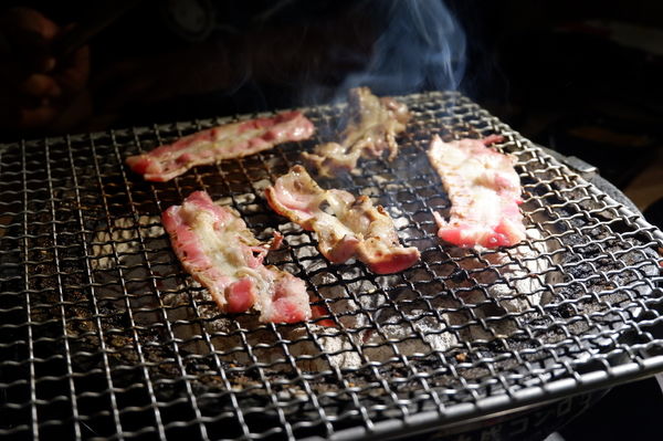 【基隆 仁愛區】月桂炭火燒肉 吃到飽 @貝大小姐的多元心宇宙