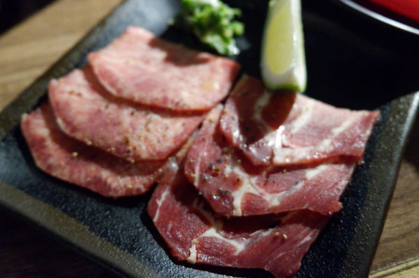 【基隆 仁愛區】月桂炭火燒肉 吃到飽 @貝大小姐的多元心宇宙