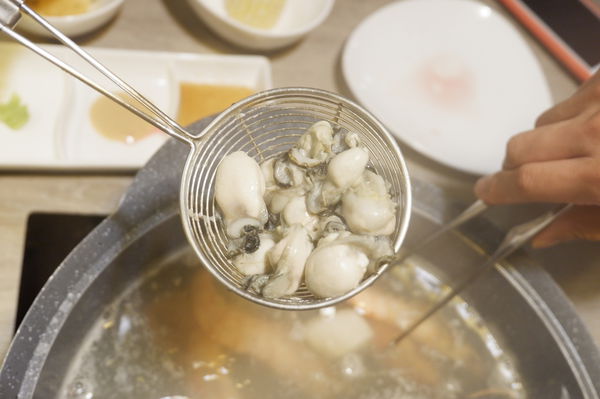 【台北 信義安和站美食】飛驒牛釧井海鮮鍋物 @貝大小姐的多元心宇宙