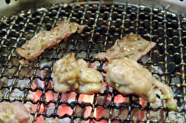 【新竹 北區美食】魂燒肉日式炭火燒肉 @貝大小姐的多元心宇宙