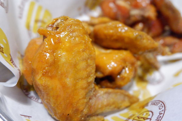 【台北車站】狂野雞翅美式餐廳 Wild Wings America Cafe @貝大小姐的多元心宇宙