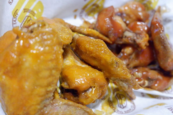 【台北車站】狂野雞翅美式餐廳 Wild Wings America Cafe @貝大小姐的多元心宇宙