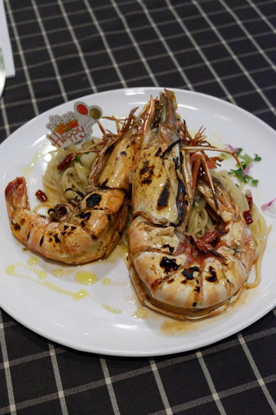 【新北 蘆洲站】旺.慢食餐酒館-蘆洲店 WOW Bistro @貝大小姐的多元心宇宙