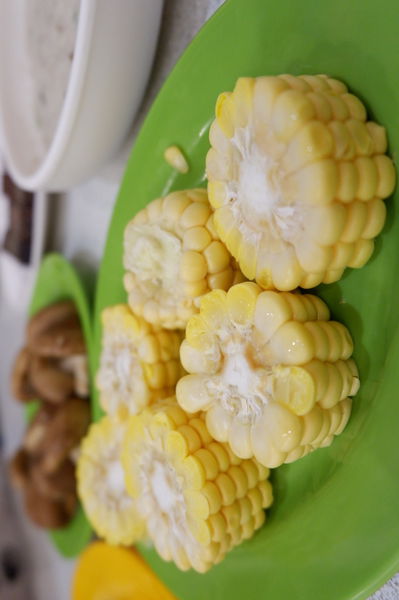 【新竹 北區美食】二月牌沙茶爐新竹店 @貝大小姐的多元心宇宙