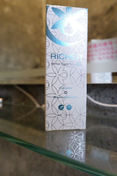 【好物推薦】RICHER瑞奇頭皮滋養系列：染燙護色保濕洗髮精、茶樹控油洗髮精、胺基酸神護潤髮乳、頭皮滋養液 @貝大小姐的多元心宇宙