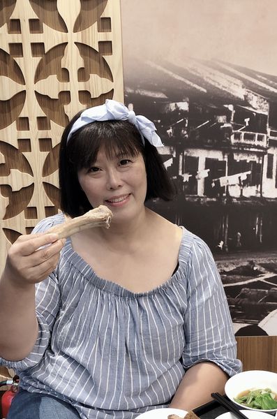 【台北 中山站美食】黃亞細肉骨茶 新光三越南西店 @貝大小姐的多元心宇宙